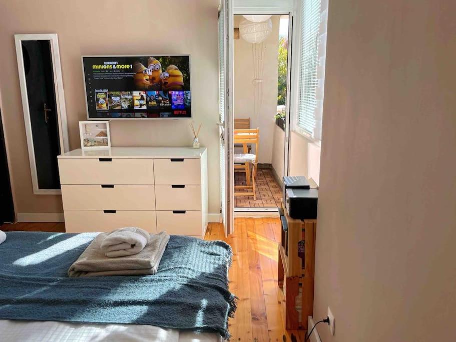 Cozy & Boho Top Center Apartment Софія Екстер'єр фото